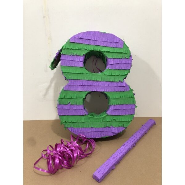 Pinata số 8, trò chơi đập kẹo sinh nhật