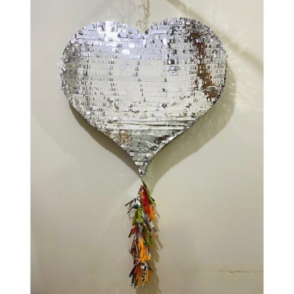 Pinata Trái tim, trò chơi đập kẹo cho tiệc tình yêu